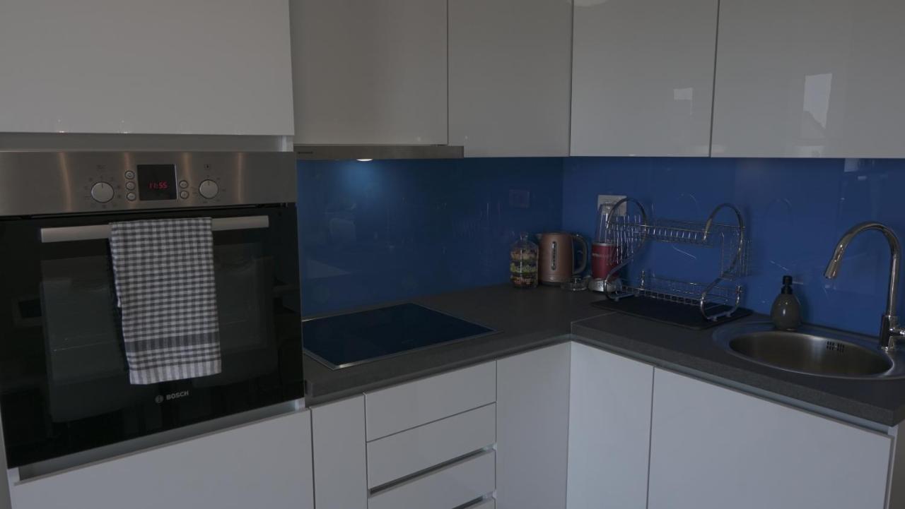 Apartments Bestak คิร์ก ภายนอก รูปภาพ